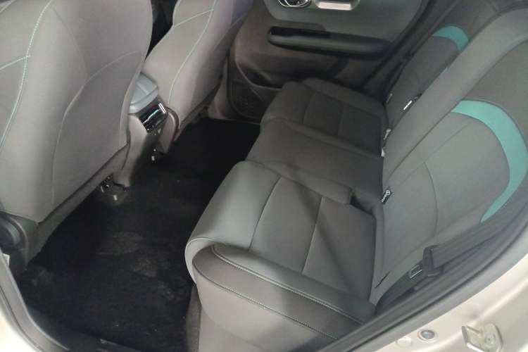 Used AION Y 2025 Plus 510 Enjoy Edition
