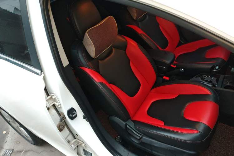 Used  Refine S2 2015 1.5L CVT Luxury Smart Version
