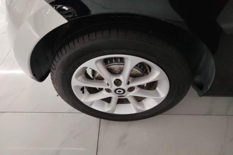 Used  forfour 2018 1.0L 52 kW Dynamic Edition
