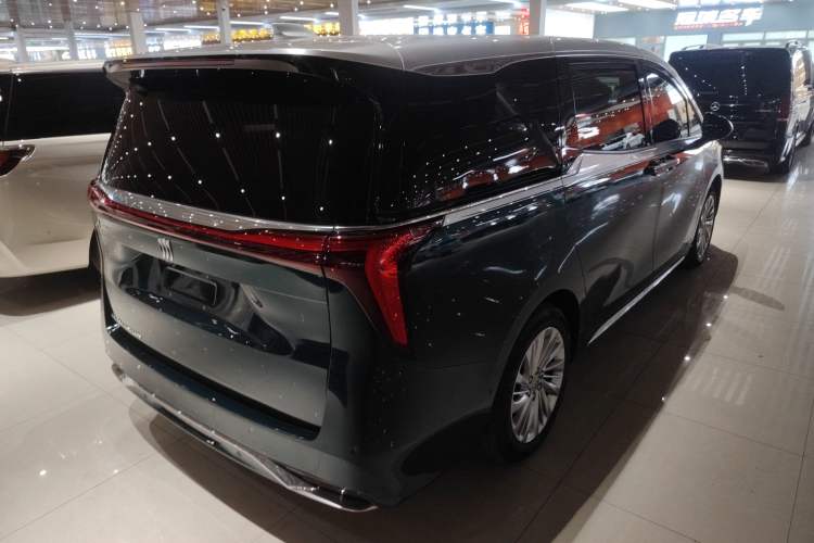 Used Buick Century 2023 2.0T Six-Seater Yinshi Edition
