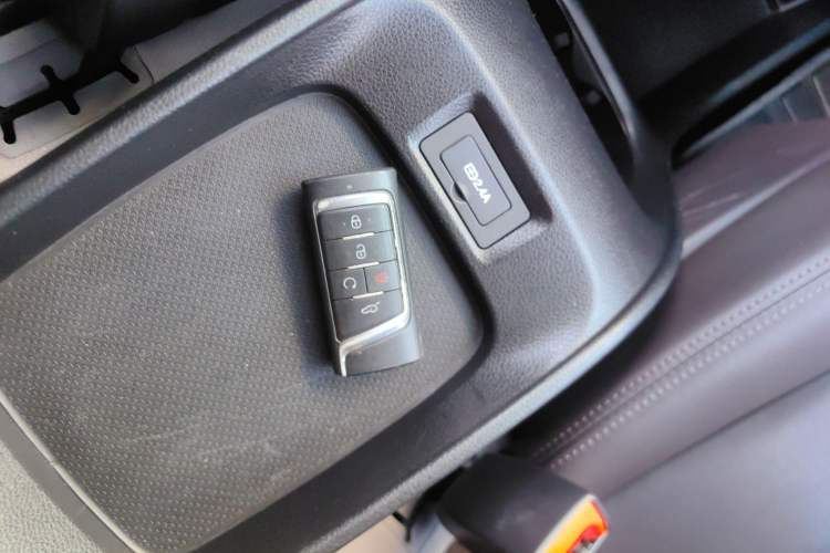 Used GAC Trumpchi M6 2019 270T Automatic Luxury Edition (6-seater) - China V Standard