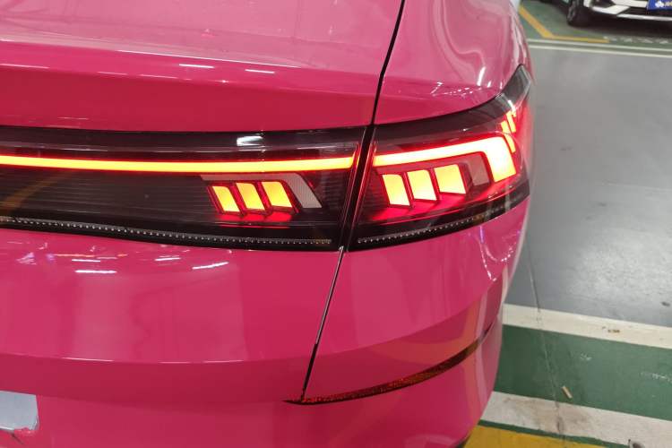 Used Volkswagen Lamando 2022 Lavida L 280TSI DSG Cool & Spicy Edition
