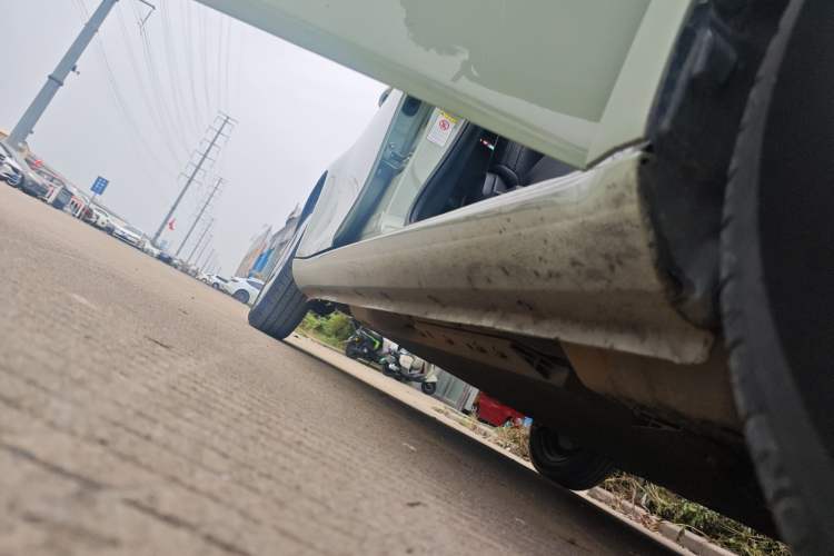 Used ORA White Cat 2022 Upgraded Model 305km Range Luxury Version Lithium-Ion Battery
