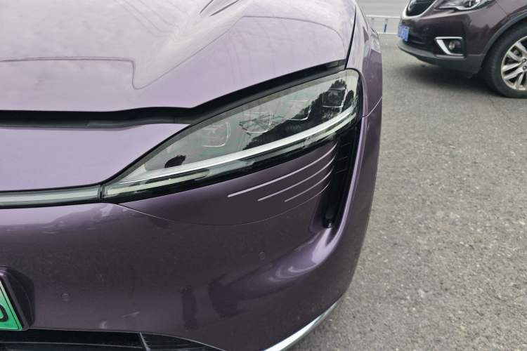 Used Hima Luxeed R7 2025 Range-Extended Version 251 km Max