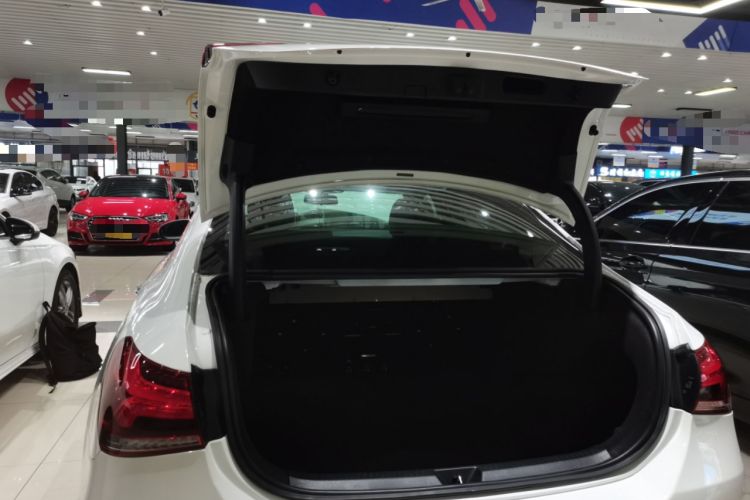 Used Mercedes-Benz A-Class 2021 A 200 L Sport Sedan Fashion Model