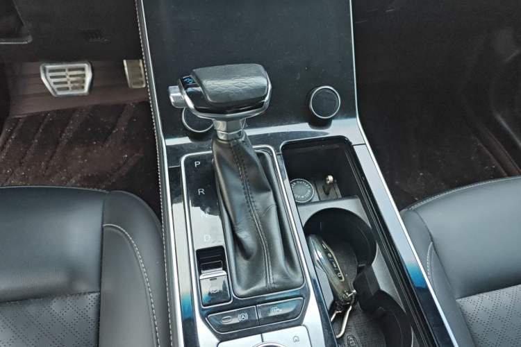 Used JETOUR X90 2020 1.6T DCT Shadow Edition 7-Seater