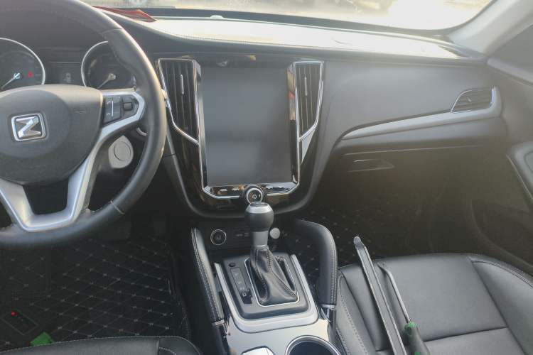 Used Zotye SR7 2016 1.5T CVT Cube Heart Edition China V Standard
