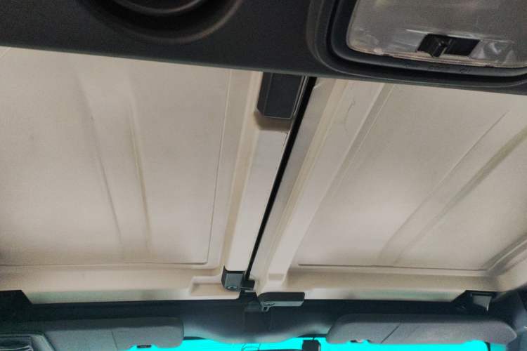 Used BAIC Off-Road BJ40 2016 40L 2.3T Automatic All-Wheel Drive Premium Edition
