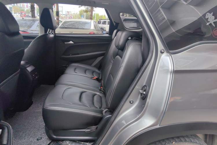 Used Baojun 530 2020 1.5T CVT Prestige Connected Version 7 Seats
