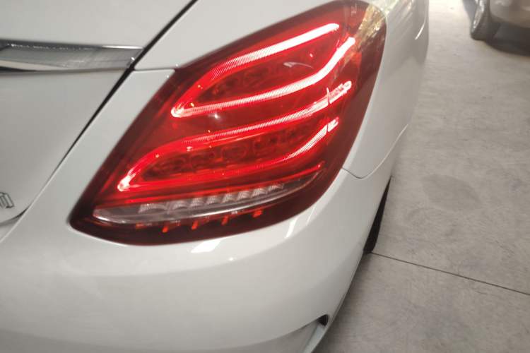 Used Mercedes-Benz C-Class 2017 C 200 L Sport Edition
