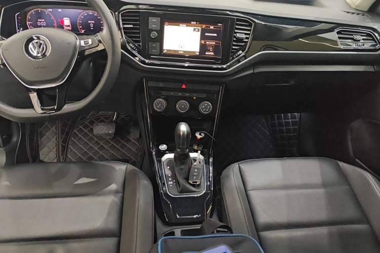 Used Volkswagen T-ROC 2020 280TSI DSG Two-Wheel Drive Comfort Version