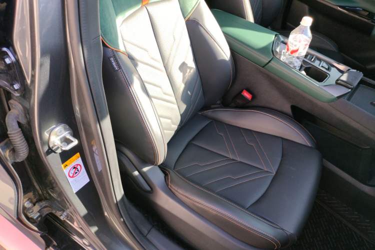 Used Changan UNI-T 2023 2nd Generation 1.5T Sport Edition Prestige Version