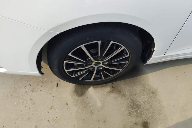 Used Roewe i5 2021 1.5L CVT Diamond Edition
