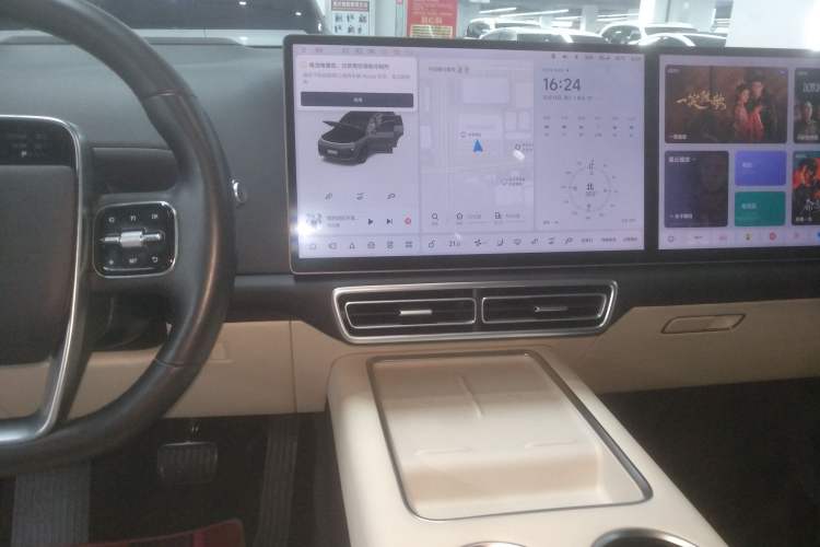 Used Li Auto L8 2023 Pro Model
