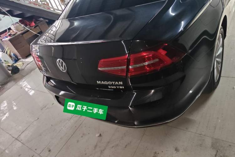 Used Volkswagen Magotan 2018 330TSI DSG Advanced Model
