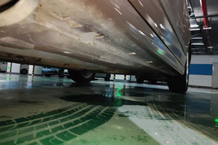 Used Dongfeng Aeolus A60 2012 1.6L Automatic Prestige Edition
