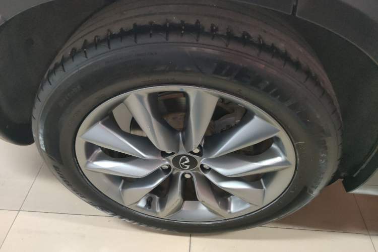 Used Infiniti QX50 2020 2.0T Two-Wheel Drive Fashion Edition
