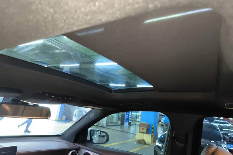 Used Mercedes-Benz GLC 2019 GLC 200 L 4MATIC
