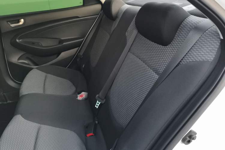 Used Hyundai Verna 2017 1.4L Manual Refreshed Version China V Standard