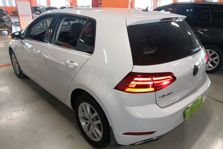 Used Volkswagen Golf 2019 1.6L Automatic Comfort Model China V Standard
