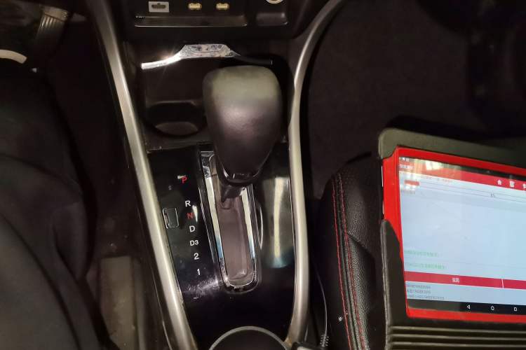 Used Honda Crider 2015 1.8L Automatic Luxury Edition
