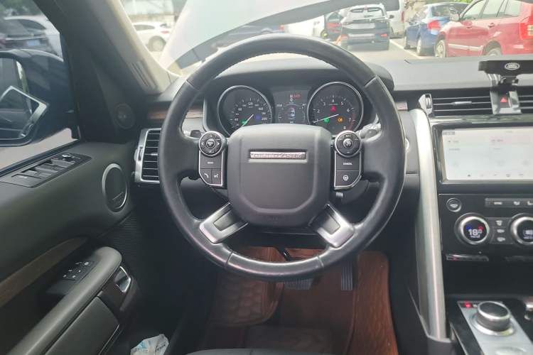 Used Land Rover Discovery 2017 3.0 SC V6 HSE
