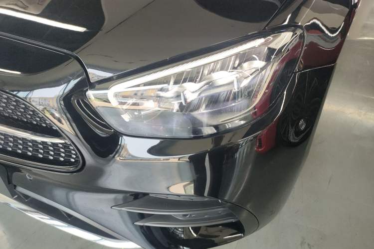 Used Mercedes-Benz E-Class 2023 Restyled E 300 L Sporty and Stylish Edition
