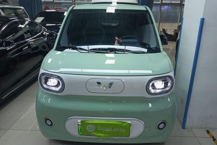 Used Wuling Hongguang MINIEV 2024 3rd Generation 215km Youth Edition