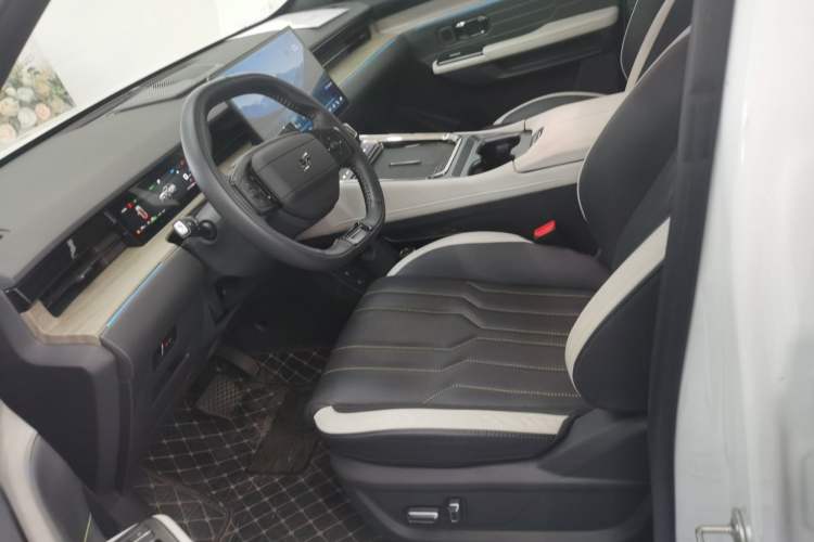 Used JETOUR Shanhai Shanhai L6 2024 1.5TD DHT MAX