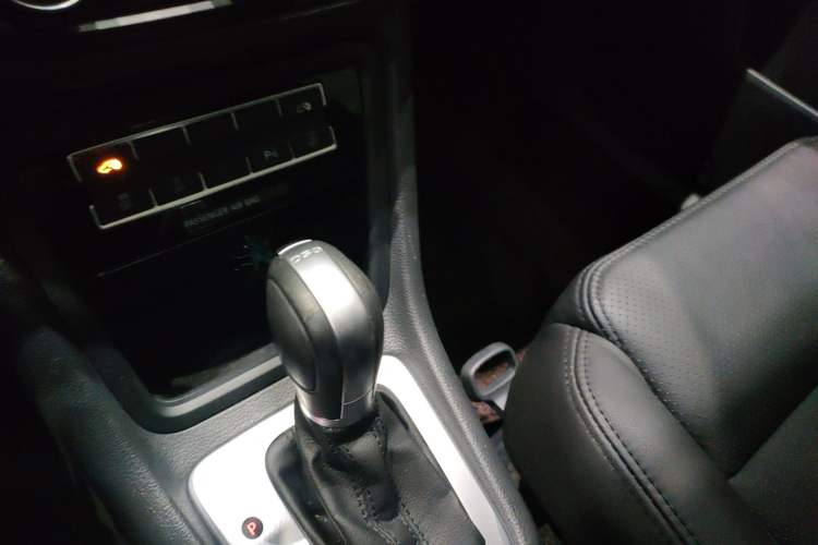 Used Volkswagen Sharan 2018 Revised Version 380TSI Comfort Edition 7-Seater
