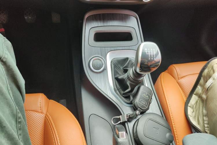 Used Chery Tiggo 7 2016 1.5T Manual E-commerce Edition
