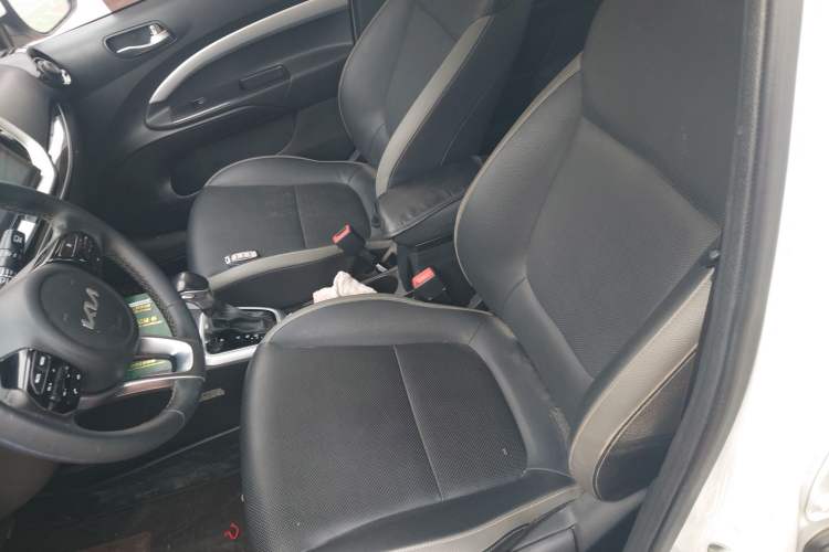 Used Kia kx1 Stonic 2021 1.4L CVT Fun Edition