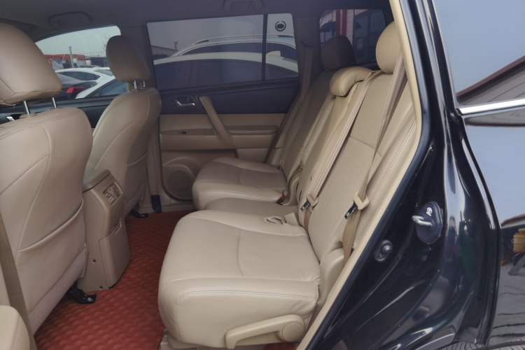 Used Toyota Highlander 2012 2.7L 2WD 5-Seater Elite Edition
