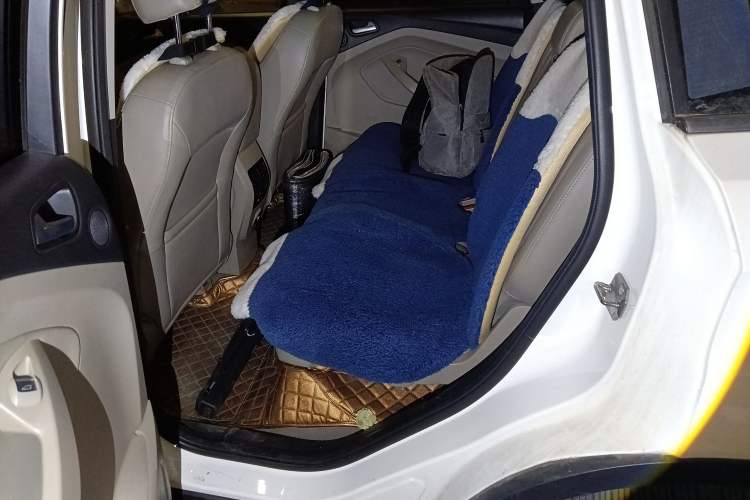 Used Ford Kuga 2013 2.0L GTDi Four-Wheel-Drive Elite Model
