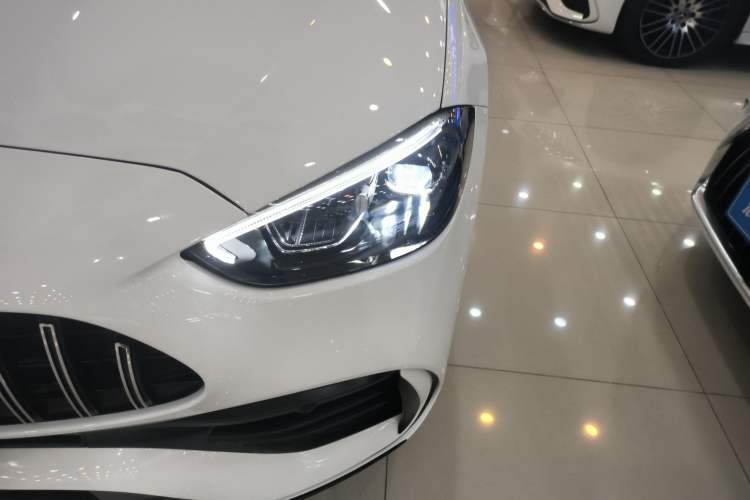 Used Mercedes-Benz C-Class 2023 Restyled C 260 L Night Edition Sports Version