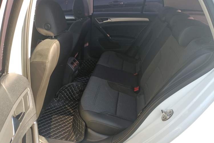 Used Volkswagen Golf 2019 1.6L Automatic Comfort Model China V Standard
