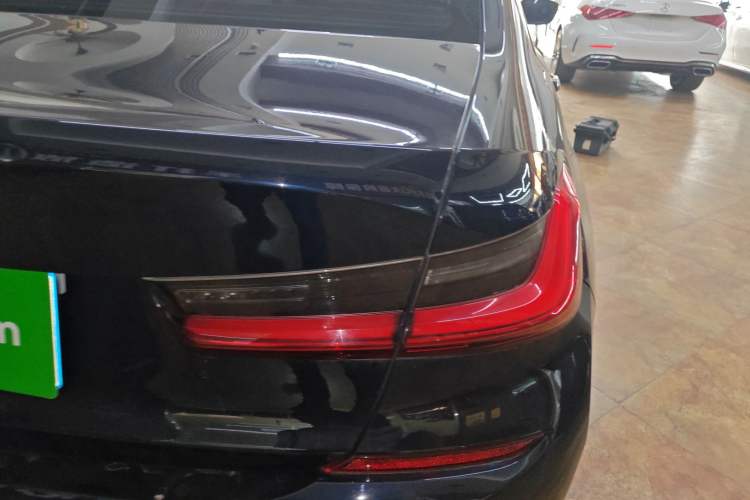 Used BMW 3 Series 2021 Second Facelift 325Li M Sport Package