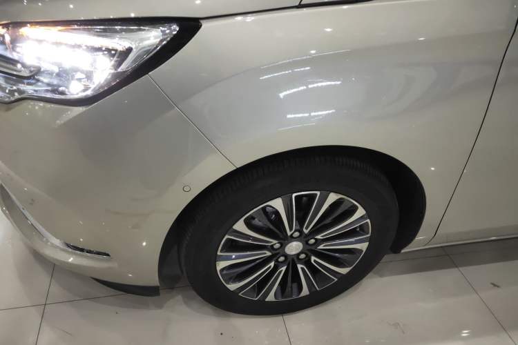 Used Buick GL8 2021 ES Landtrek 653T Luxury Model