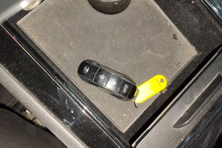 Used  SF5 2021 Huawei Smart Selection Four-Wheel Drive Edition
