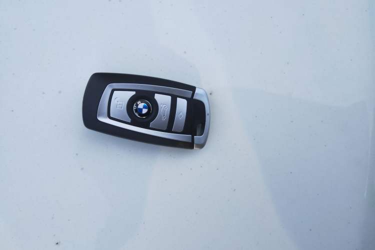 Used BMW 5 Series 2014 525Li Luxury Design Package