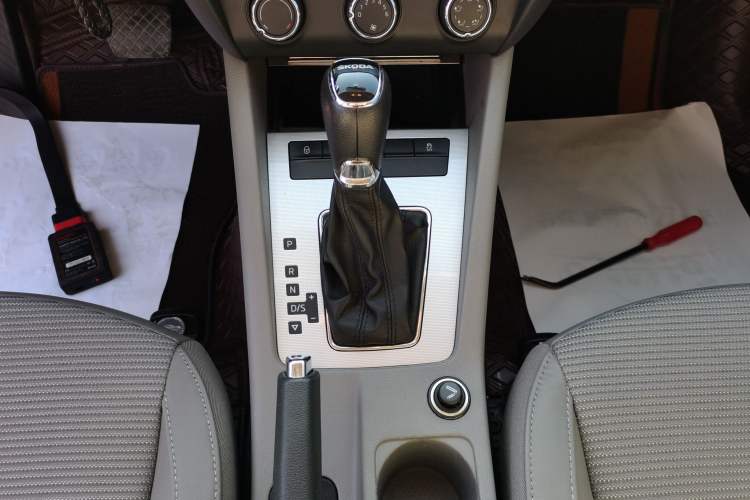 Used Skoda Octavia 2015 1.6L Automatic Yijie Edition