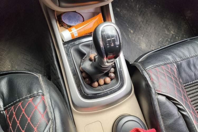 Used Changan Eado 2015 1.6L Manual Luxury Model China IV Standard
