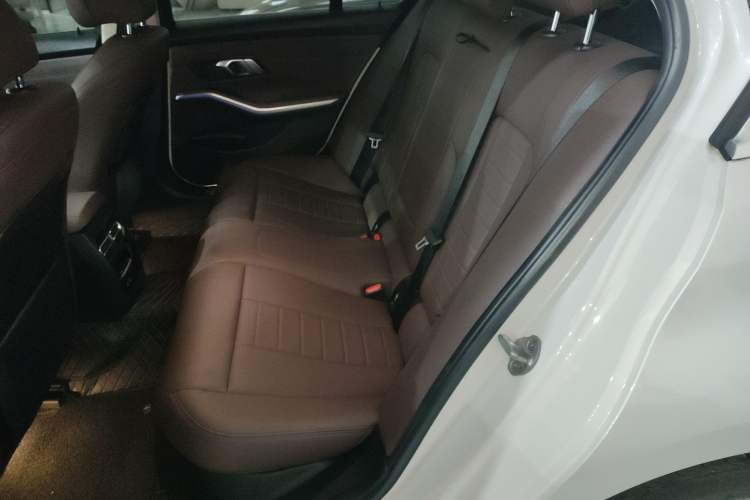 Used BMW 3 Series 2020 Facelifted 325i M Sport Package
