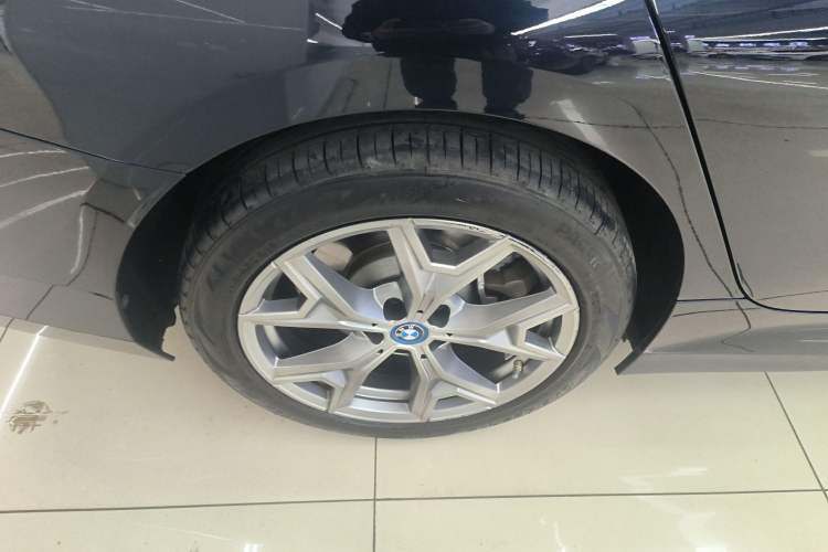 Used BMW i3 2024 eDrive 35 L