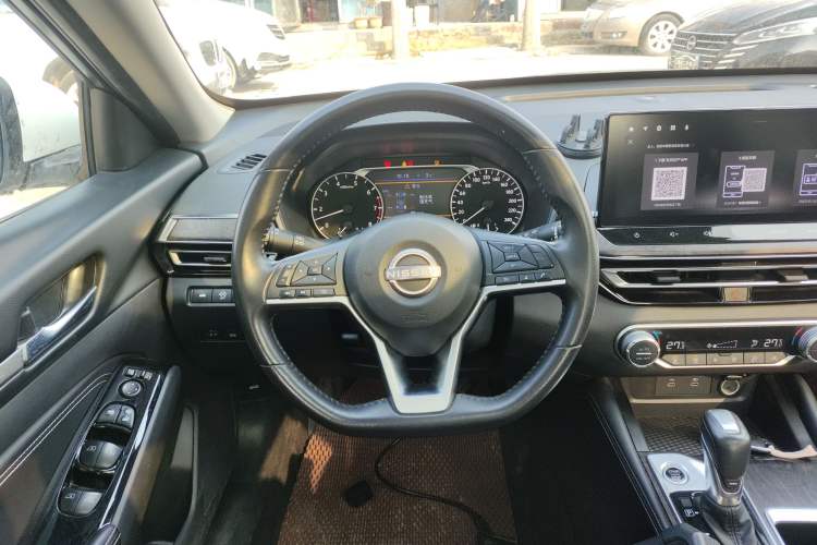 Used Nissan Teana 2022 2.0L XL-TLS Enjoyment Edition
