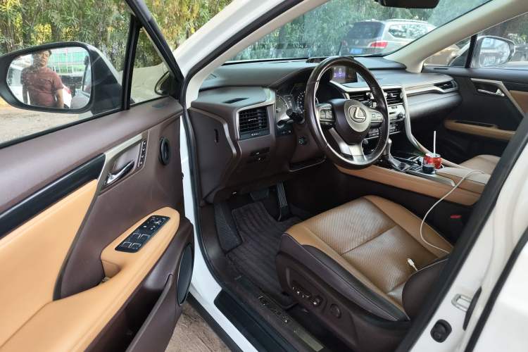 Used Lexus RX 2016 300 4x4 Elegant Edition China V-standard
