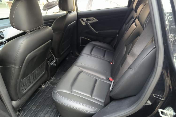 Used Geely Auto Emgrand X7 Sport 2016 1.8TD Automatic Smart Model