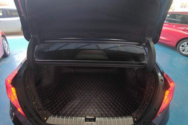 Used Honda Civic 2016 220TURBO CVT Luxury Edition