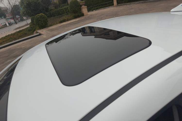 Used Hyundai Elantra 2016 1.6L Automatic ZhiXuan – Elite Version