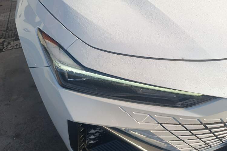 Used Changan UNI-V 2023 1.5T Prestige Model
